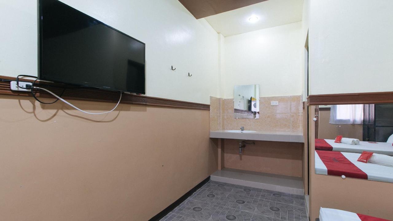 Reddoorz Plus Near Municipality Of Luisiana Laguna Exterior foto